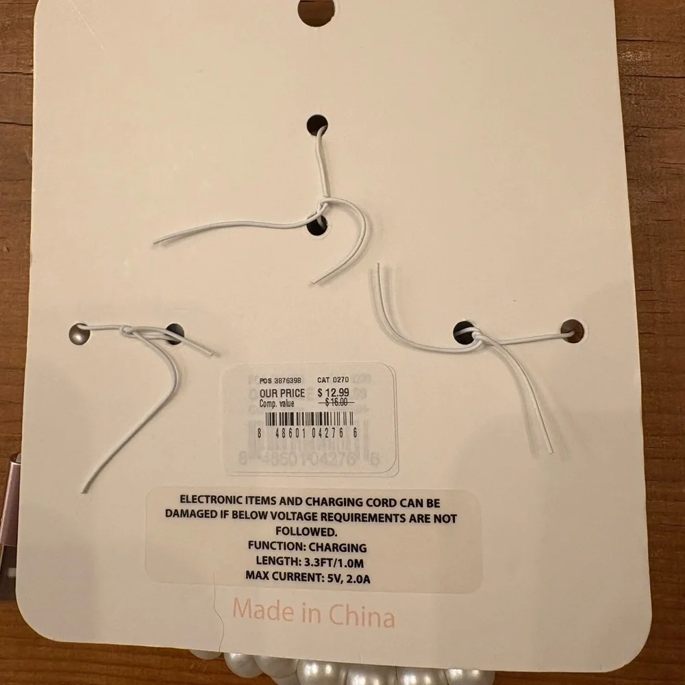 NWT iPhone Charger LIGHTNING White PEARLS 3.3’ 1 Meter Fun!!!